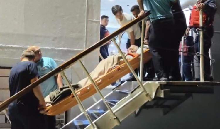 Situatë kritike në det, një anglez sëmuret rëndë në kroçerë, ndërhyn Kapiteneria e Durrësit