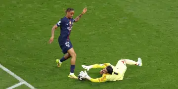 Arsenali prek ëndrrën, PSG i rrëmben trofeun nga duart