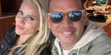Alex Rodriguez dhe Jaclyn Cordeiro ndahen pas tre vitesh lidhje, trajnerja e fitnesit flet për “paqen”