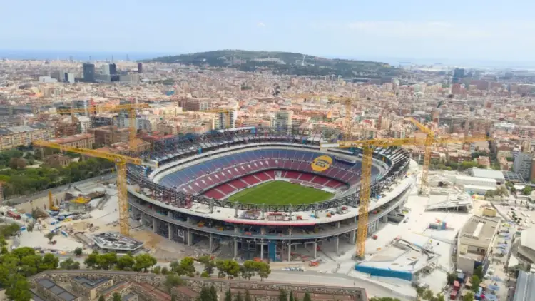 Camp Nou pret historinë: Barça mund të shpallet kampione ndaj Real Madrid