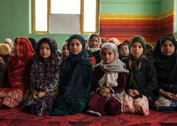 Afganistan: Ligji i ri “legalizon” martesat për vajzat që në moshën 9 vjeç