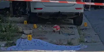 Tragjedi në Durrës, mjeti përplas për vdekje 2 të miturit dhe plagos rëndë një tjetër, arrestohet shoferi