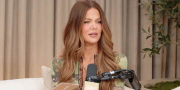 Khloe Kardashian zbulon incidentin në Coachella: “Mora drogë pa e ditur”