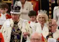 Kurora me mijëra diamante/ Dalja madhështore e Mbretit Charles në Parlament
