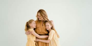 Beta Mom: Trendi i prindërimit që refuzon përsosmërinë