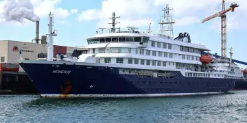Spanja refuzon të lejojë ankorimin e anijes turistike me tre të vdekur nga koronavirusi