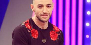 “Kur të ndërrojmë jetë…”/ Stresi ironizon artistët e rinj dhe ‘mbron’ fronin e repit