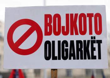 BOJKOTO OLIGARKËT