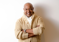 Këngëtari legjendar Peabo Bryson pëson goditje në tru