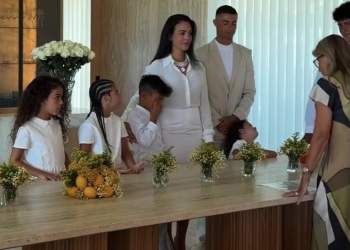 Nga Gucci ku nisi dashuria, te Gucci në ditën e martesës/ Cristiano Ronaldo dhe Georgina kurorëzojnë historinë 10-vjeçare në shtëpi, vetëm pranë fëmijëve